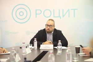 Медиаэксперты обсудили регистрацию каналов-десятитысячников в Роскомнадзоре