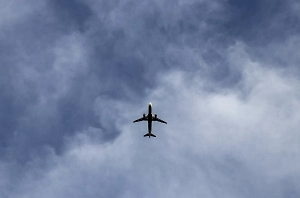 Почти исчезнувший в 2022 году рынок авиаоблигаций начал «подавать признаки жизни»