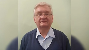 Предложивший взимать 40 тысяч за бездетность экономист жалуется на угрозы в свой адрес