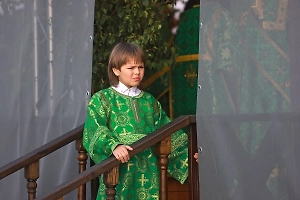 «Никакого явления нет»: Священник скептически отнёсся к зумерскому тренду «монастыринг»