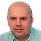 Первая — тяжёлое экономическое положение в стране и невозможность договориться с премьер-министром по этим вопросам. Вторая — их, по крайней мере, виртуальное на сегодняшний момент сближение с суверенистами (в Румынии их называют националистическими). И, как принято говорить, у нас есть партия, которая называется AUR (переводится как «Альянс за единство румын»). Именно их совместная работа и общие подходы привели к тому, что правительство отправили в отставку. 