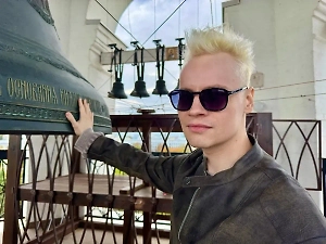 Певец SHAMAN рассказал анекдот про водку «Я русский»