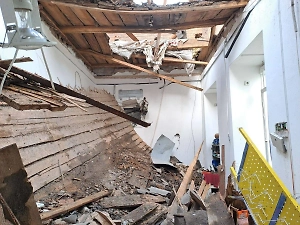 Балицкий: Тело женщины нашли при разборе завалов после удара ВСУ по Бердянску