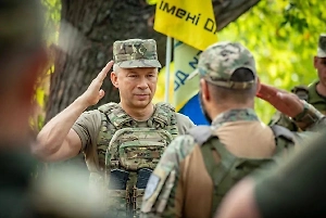 От Зеленского снова требуют уволить бездарного Сырского за катастрофу в ВСУ