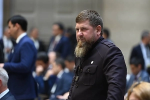 «Сижу я, значит, ем печенье»: Кадыров ответил на обвинения СБУ ироничным стихотворением