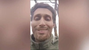«Живём-выживаем»: Боец ВС РФ записал ролик из окопа, который в одиночку удерживал 3 недели 