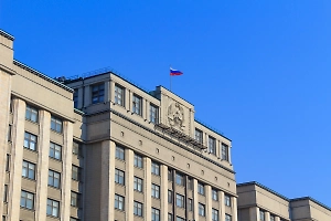 «Приехали в страну — должны знать язык»: В ГД оценили идею проверять детей мигрантов на знание русского