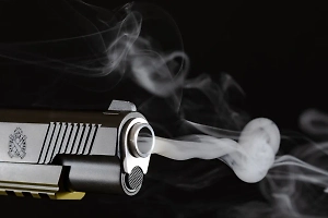 На Урале неадекват обстрелял из ружья школьников, они госпитализированы