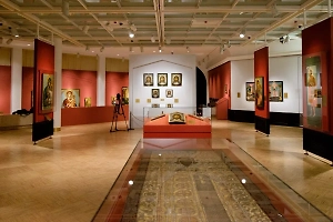 «Не просто произведение искусства»: В РПЦ поддержали идею перенести иконы из музеев в церкви