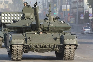 Медведев заявил, что поставка танков в ВС РФ увеличилась в 8 раз за три года