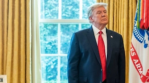 В России заметили странное поведение Трампа после удара «Орешником»