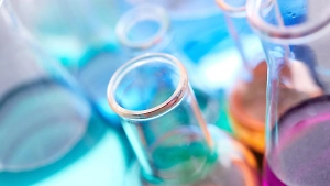 Учёный разнёс страх перед «химией» на примере смертельного вещества, которое мы пьём каждый день