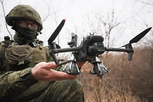 Бросить рядового Райана: Дрон снял бесславную попытку украинской ДРГ захватить село под Белгородом