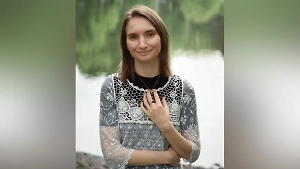 Правнучка-русофобка лётчика Чкалова наболтала себе на уголовку в интервью Кашину*