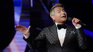 Стал известен гонорар для массовки за съёмки в «Новогоднем огоньке» со звёздами