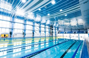 Корь, краснуха, скарлатина: Врач рассказала, чем опасно посещение бассейнов и аквапарков в декабре