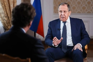 «Переговоры с позиции силы»: Политологи раскрыли ключевой посыл Лаврова в интервью Карлсону