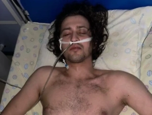 Кошмарившего случайных прохожих в петербургском ЖК нашли в больнице и задержали