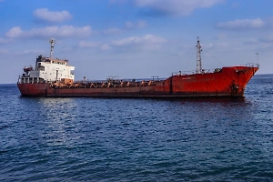 Судно с ракетами NASAMS сломалось у берегов Норвегии, военный груз охраняет армия