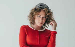 Звёздные предпочтения: Аглая Тарасова раскрыла, почему выбрала для жизни Москву
