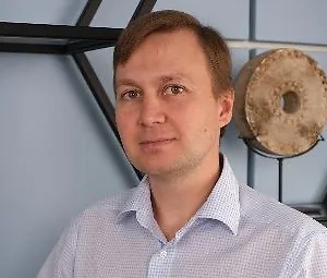 Первое, что принесёт нам полнолуние в Близнецах, — это удвоение событий. Причём речь идёт как о позитивных, так и о негативных событиях. Так что постарайтесь в этот день не рисковать и по возможности отказаться от поездок на личном транспорте, так как даже небольшое ДТП рискует в этот день ещё раз повториться. С другой стороны, если вы получите от кого-то деньги, то высока вероятность, что это произойдёт и второй раз за день.