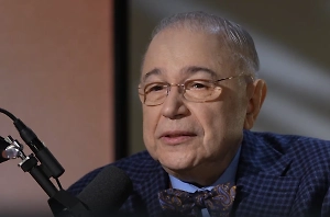 «Исправляю ошибки»: Петросян рассказал о браке с женой младше него на 44 года