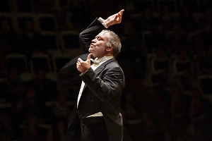 Маэстро Валерий Гергиев получил статуэтку премии «Золотой граммофон»