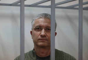 
Стало известно о продлении срока следствия по делу экс-замминистра обороны Иванова
