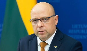 Стриптиз, октябрята и голая баня: Министр юстиции Литвы извинился за ошибки молодости