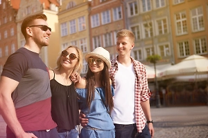 Путин поручил создать туристские маршруты для молодёжи по местам боевой славы