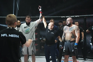 «Заводите следующего»: Саша Емельяненко брутально вынес соперника в первом бою после реабилитации