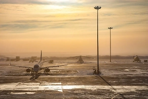 Аэропорт Казани отправил на запасной аэродром в самолёты из Стамбула и Алма-Аты