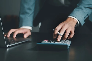 Аналитики спрогнозировали сокращение количества банков в России меньше 300