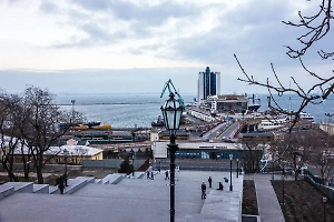 Мэр Одессы сообщил о взрывах в городе