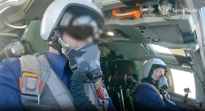 Кремль показал видео полёта Путина на бомбардировщике Ту-160М от первого лица