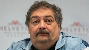 Писателя Дмитрия Быкова* настигло наказание из Москвы за интервью нежелательным СМИ