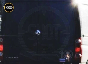 Водителя оштрафовали из-за выцветшего флага на фургоне, в котором увидели эмблему легиона "Свобода России"*