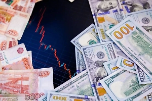 Рубль начал расти на фоне интервью Путина Карлсону, но потом перешёл к снижению