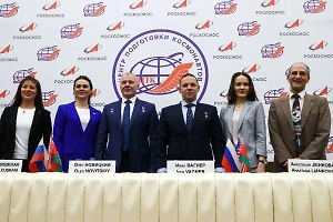 Лукашенко рассказал о планах отправить на МКС сразу двух белорусских космонавтов