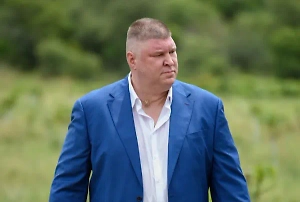 Охраннику Гене из "Универа" провели срочную операцию из-за инфекции