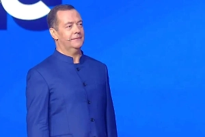 Медведев ёмко высказался о выборах президента США