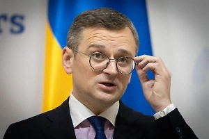 СМИ узнали о намерении Зеленского уволить главу МИД Украины Кулебу
