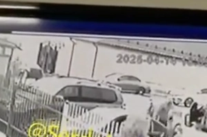 Пять пуль и по машинам: Камера сняла зверское убийство сына ингушского чиновника у детсада