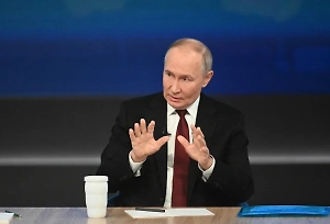 Путин потребовал навести порядок с допкомиссиями банков для ипотечников