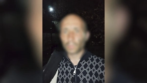 Появилось фото челябинца, покромсавшего ножом 11-летнего мальчика на улице