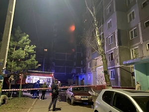 При атаке БПЛА ВСУ на Курск одна женщина погибла и девять человек пострадали