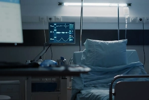 Пятилетняя девочка с ОРВИ умерла в муках от разрыва печени, пока врачи ей ставили уколы от рвоты