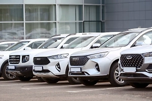 Китайские автопроизводители резко увеличили экспорт легковушек в РФ