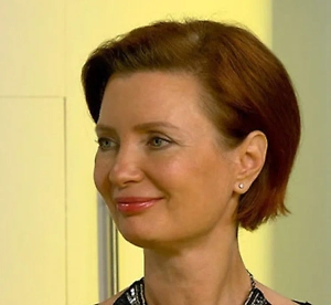 За время поста наша ферментативная система перешла на другие продукты, и то, что должно переваривать именно белки, жиры животного происхождения, оно не вырабатывается. И нужно время, чтобы это потихонечку начало вырабатываться. Поэтому сразу такая нагрузка — это несварение, интоксикация для нашего организма. И, соответственно, люди попадают в больницы и с обострениями, и с воспалениями.