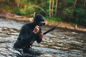 Петербуржец отправился на подводную охоту, а наткнулся на два разложившихся тела